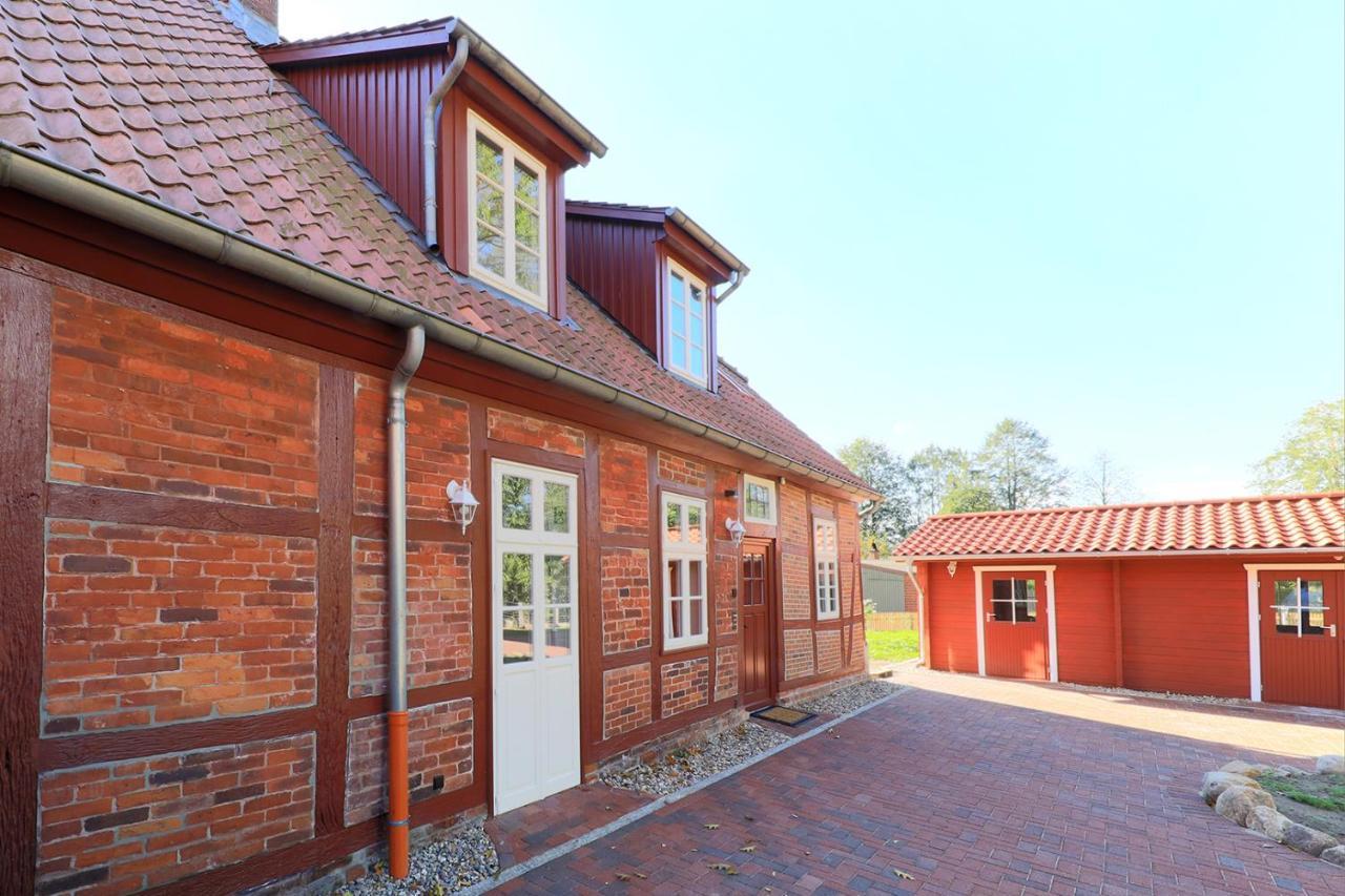 Alte Schmiede Bleckede Apartment Exterior photo